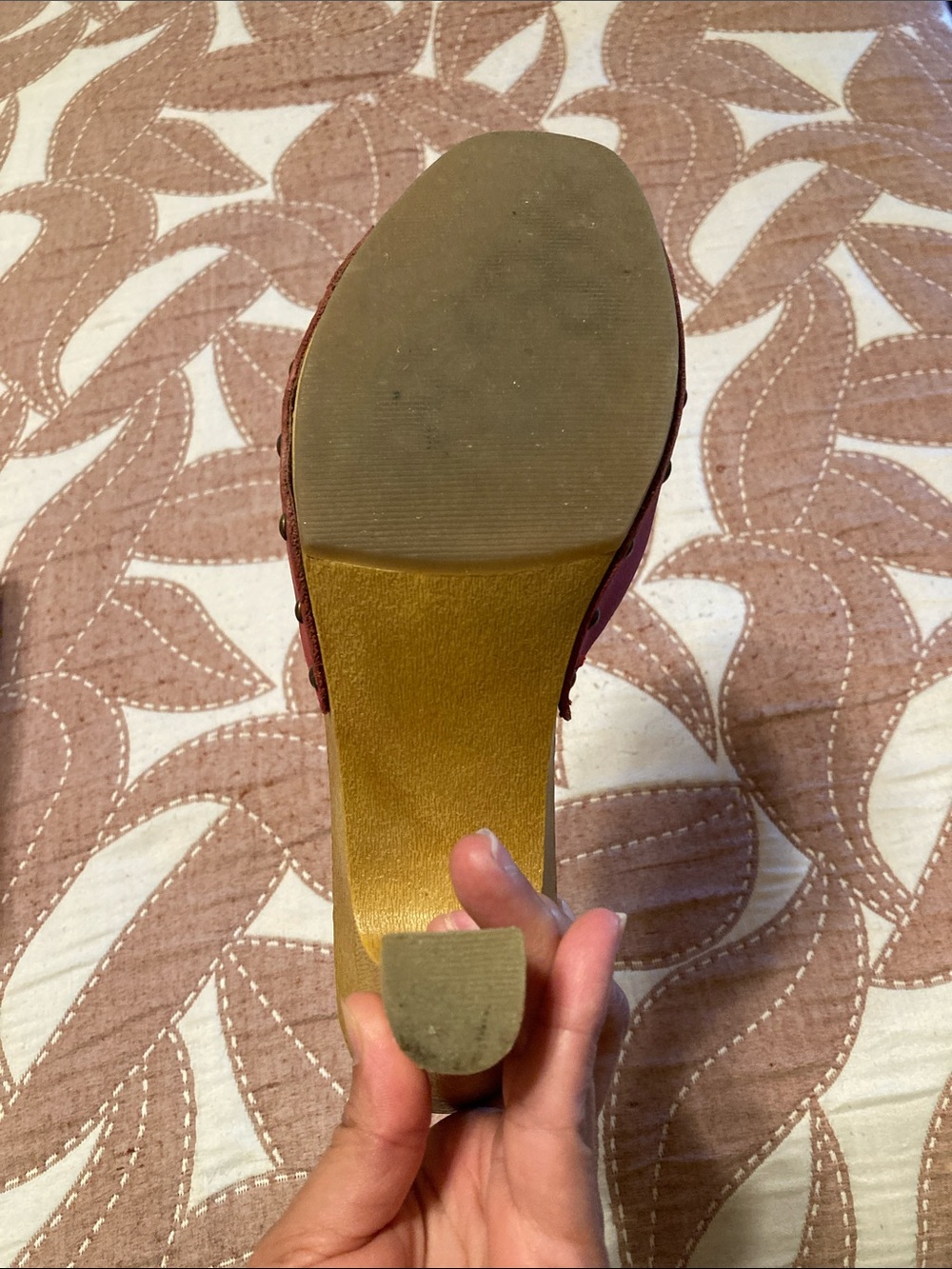Vintage Candie's Red platforms Size 9 - Picture 4 of 5
